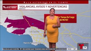 Alondra Anaya VERY PREGNANT and SEXY Body 000005