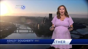 Ashley Dougherty VERY PREGNANT and SEXY WOW Part 1 000011